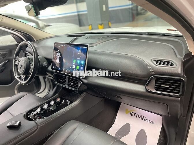 VinFast VF8 Eco 2023 Trắng Pin SDI - 57000 km