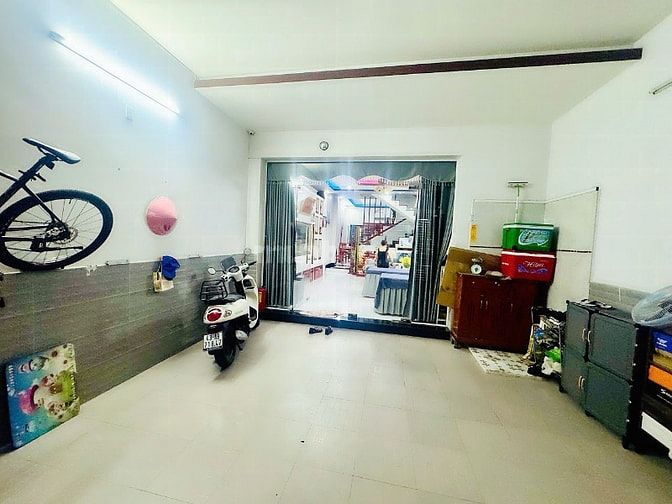 bán nhà đẹp giá rẻ phù hợp cho vợ chồng trẻ ra riêng