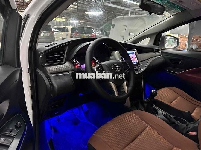 Toyota Innova 2019 2.0E  máy số Rin