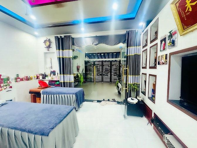 bán nhà đẹp giá rẻ phù hợp cho vợ chồng trẻ ra riêng