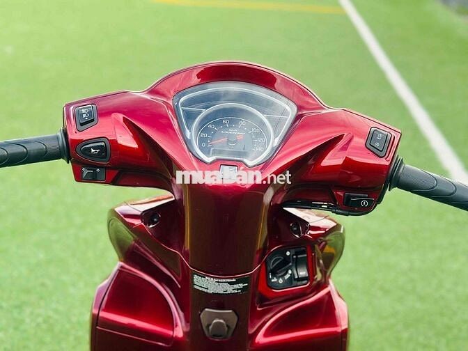 VISION ĐKLĐ 2022 4000KM MỚI NHƯ XE THÙNG BS ĐẸP