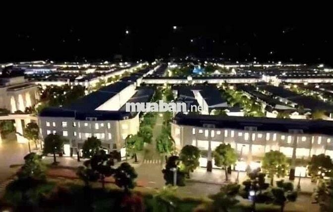 Bán đất nền 5x20 thổ cư 100%vị trí đẹp đã có sổ gần sân bay Long Thành