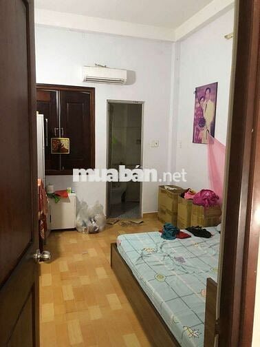 Cho thuê nguyên căn nhỏ gọn, 3pn, sẵn nt, Phạm Văn Bạch p15 Tân Bình