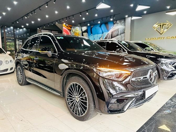 Mercedes  benz GLC300 sản xuất 2023