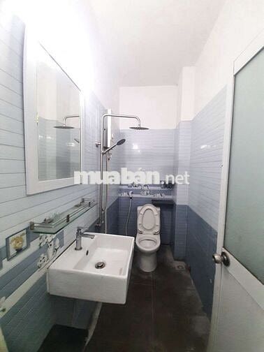 Cho thuê nhà hxh Phổ quang, p2. Khu sân bay. Dt. 4x25m 1 t 1 lầu