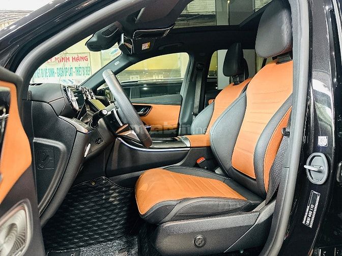 Mercedes  benz GLC300 sản xuất 2023