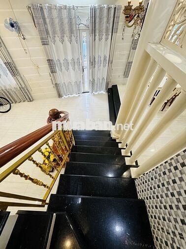 BÁN NHÀ CĂN GÓC 2 MẶT TIỀN NGUYỄN VĂN SĂNG 5.3M X15M NỞ HẬU 8.2M 11,9T