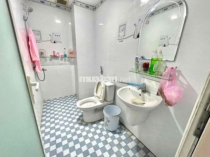 Khai trương 4 phòng ban công và cửa sổ thoáng ngay Thanh Đa