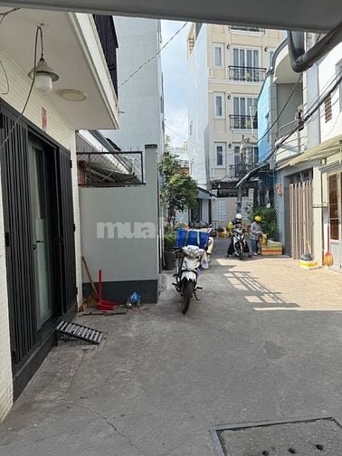 Nhà Nhỏ, Hẻm To ĐH Tài Chính, Hoàn công đủ 03 Tầng