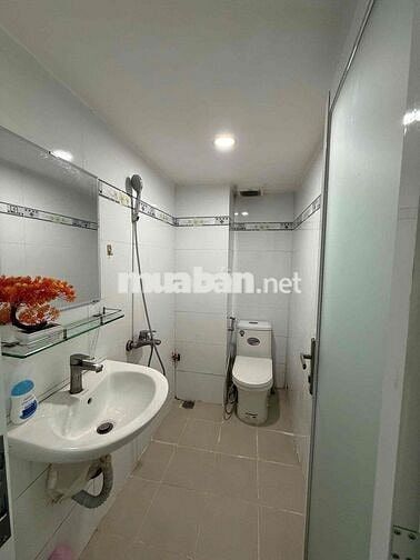 CĂN HỘ 2PN GIÁ SIÊU HỜI FREE 3 xe NGAY NGÃ TƯ HÀNG XANH