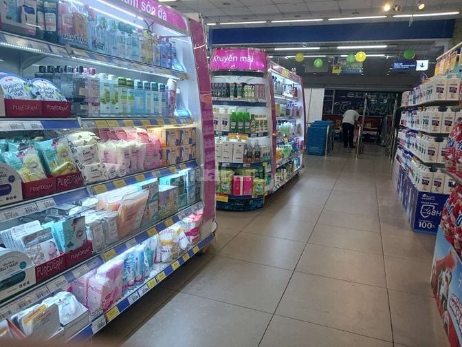 CẦN TUYỂN  NHÂN VIÊN NAM NỮ BÁN HÀNG + KHO