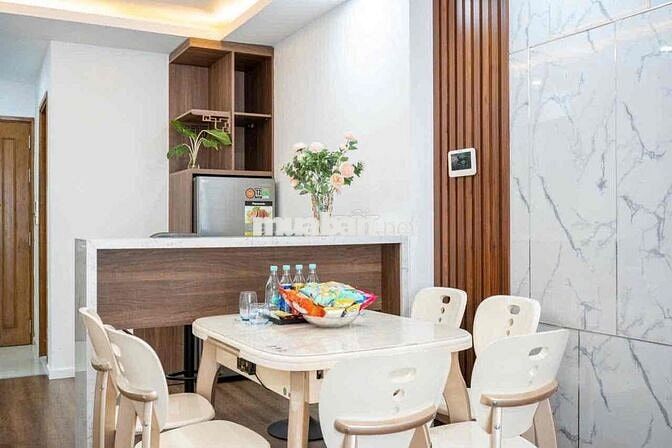 Chính chủ cho thuê cân hộ Sky center 75m2 2pn 2wc full nt