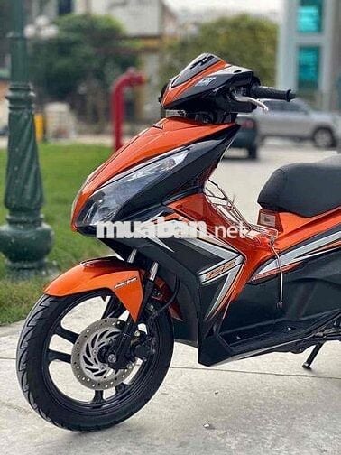 Ab 2015 Cam đen Remot, bstp 9 chủ, Áo + Máy Zin