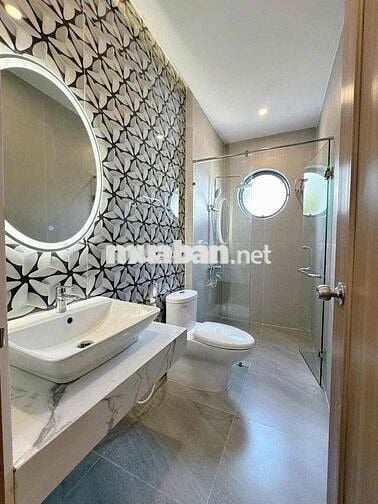 Bán Nhà Phố Giá Nhà Hẻm - Thủ Dẩu Một - Tặng Nội Thất - Sổ Hồng Riêng