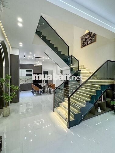 Bán Nhà Phố Giá Nhà Hẻm - Thủ Dẩu Một - Tặng Nội Thất - Sổ Hồng Riêng