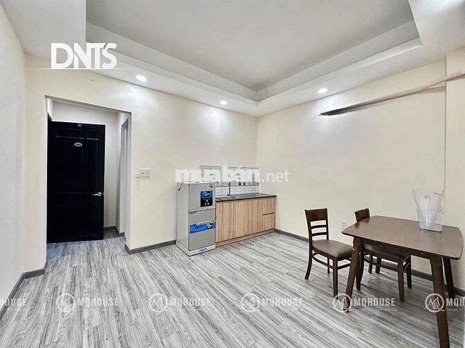 Phòng trọ 40m2_Full Nội Thất_Balcony_Thang Máy_Ngã Sáu Cộng Hòa