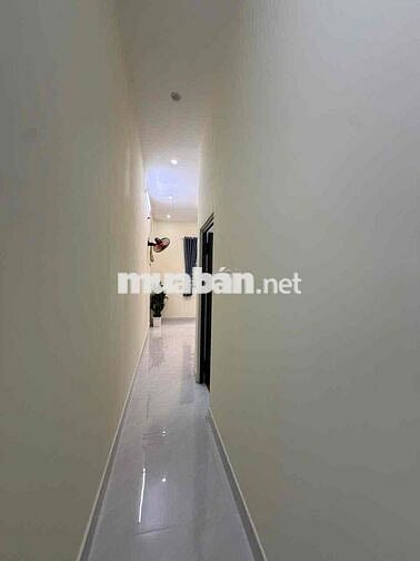 Bán nhà sổ riêng giá 1tỷ 850tr dt 60m2 gần chợ Bình An