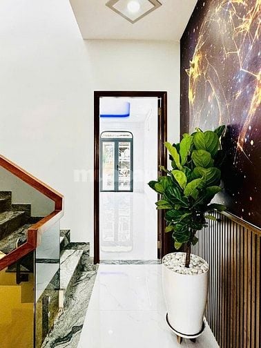 Nhà mới 100% dt66m2 đúc 5 tầng 5pn đẹp lung linh hxh Mã Lò,Q. Bình Tân