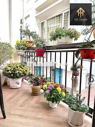 Bán nhà mặt ngõ Chợ Hàng-sau căn mặt đường