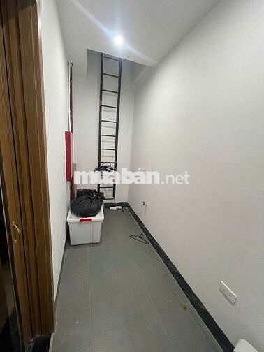 CHO THUÊ NHÀ TẦNG 4-5 TẠI LOUIS CITY – PHÙ HỢP LÀM VP,STUDIO