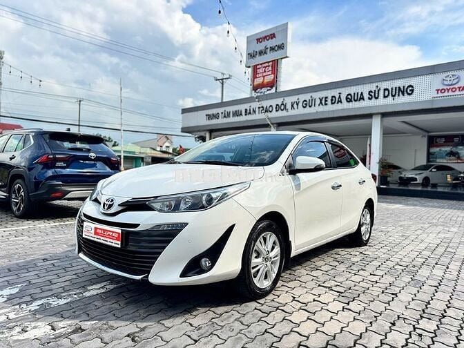 Vios G trắng số tự động 2020, 1 chủ đi 42.000km