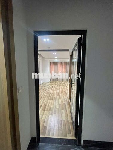CHO THUÊ NHÀ TẦNG 4-5 TẠI LOUIS CITY – PHÙ HỢP LÀM VP,STUDIO