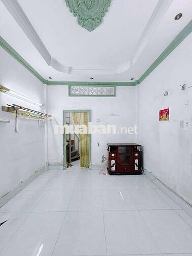 NHÀ XÓM CHIẾU Q4- HẺM 3m- 20m2 - 2 LẦU ĐÚC KO QH- CHỈ 3 TỶ