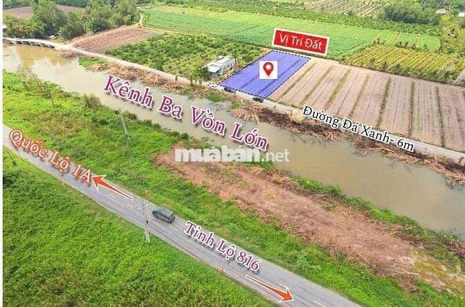 đất vườn cho lên full thổ đường xe tải mặt tiền kênh ở Bến Lức Long An
