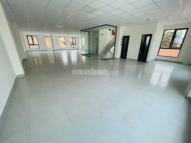 Cho Thuê Toà Nhà MỚI 100% Tại Nguyễn Văn Thủ, Quận 1 - DTSD 1500m2 