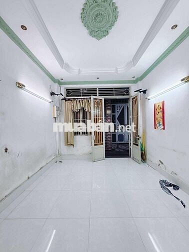 NHÀ XÓM CHIẾU Q4- HẺM 3m- 20m2 - 2 LẦU ĐÚC KO QH- CHỈ 3 TỶ