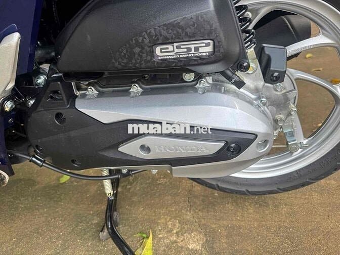 vison 2025 1.700 km mới 99% , giao cccd chủ