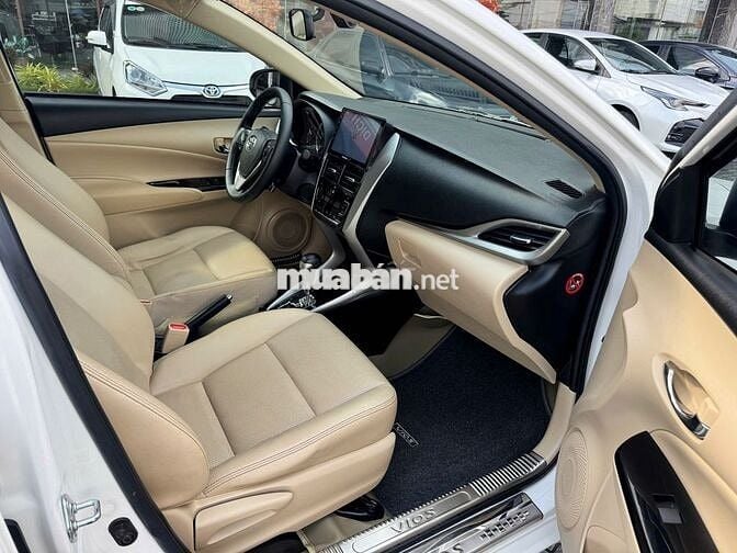 Vios G trắng số tự động 2020, 1 chủ đi 42.000km
