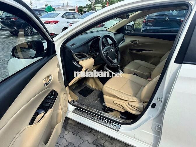 Vios G trắng số tự động 2020, 1 chủ đi 42.000km