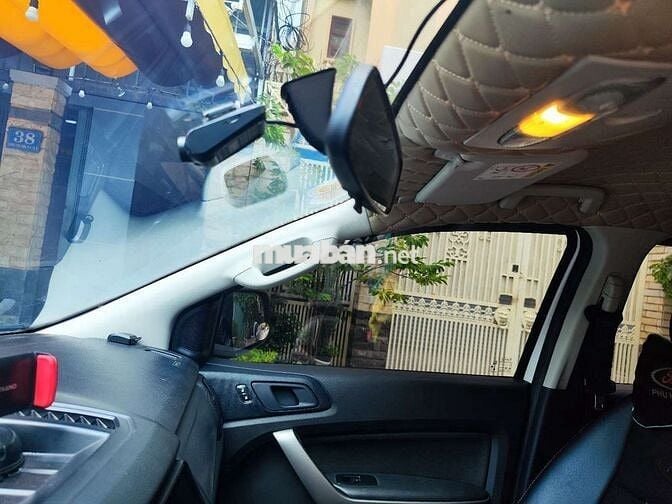 Ford Ranger AT XLS 1 Cầu Gia Đình