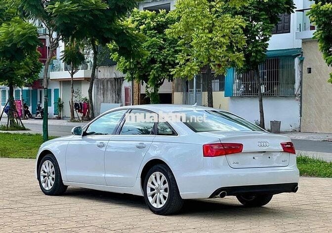 Audi A6 2013 2.0T Quattro - 90000 km