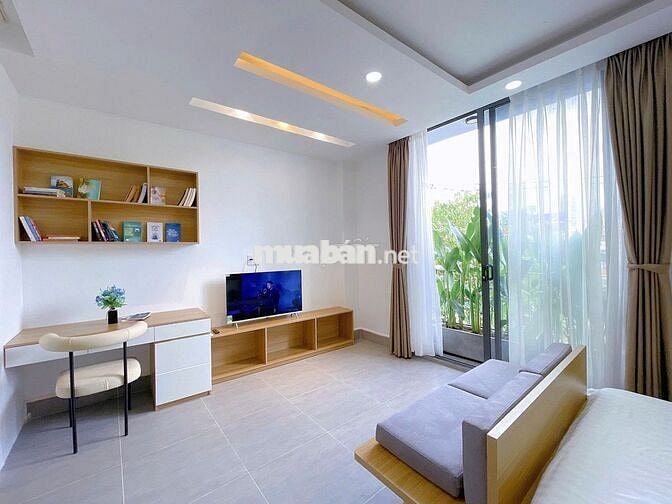 CĂN 1PN 1WC BAN CÔNG VIEW THOÁNG, FULL NỘI THẤT NGAY CẦU ĐIỆN BIÊN PHỦ