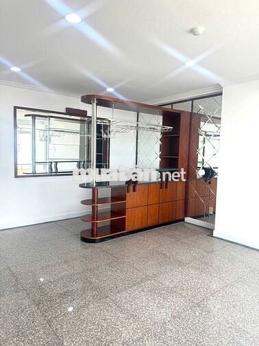 Bán căn hộ Penhouse Hoàng Anh Giai Việt  856 Tạ Quang Bửu  P5, Q8.