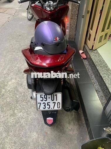 Cần bán xe PCX 2015 xe nguyên zin chưa đụng chạm.