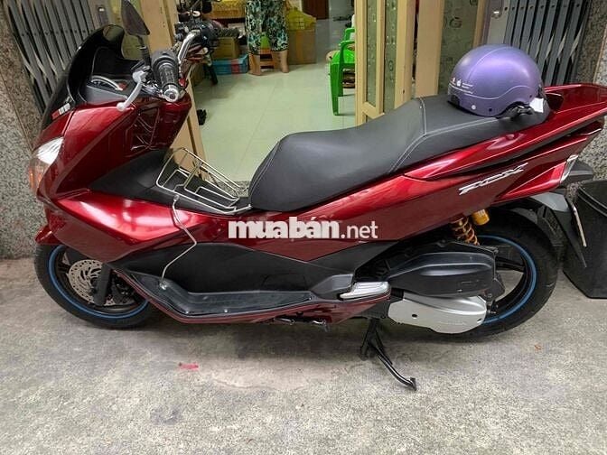 Cần bán xe PCX 2015 xe nguyên zin chưa đụng chạm.