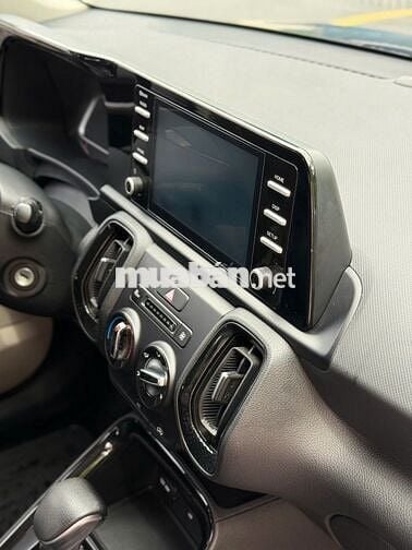 Kia Sonet 2021 màu xanh