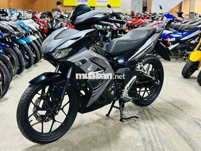 XE MÁYTHANH TÙNG_WINNER V3 XÁM GHI LƯỚT BIỂN 29