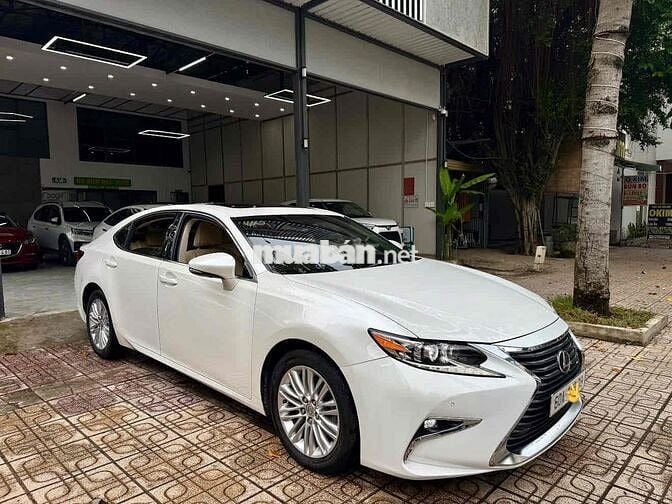 Lexus ES 2017 250 - 68999 km