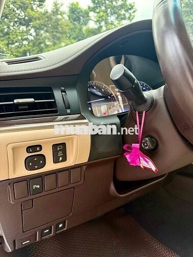 Lexus ES 2017 250 - 68999 km