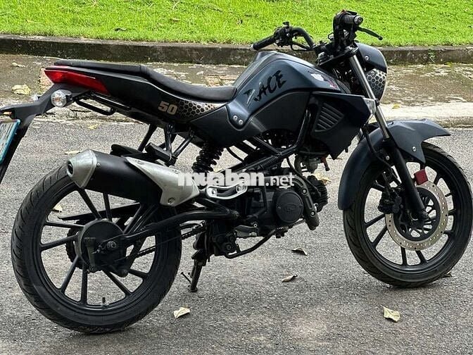 Xe 50 còn khá dẹp ru ae nao thi hót về dùm e