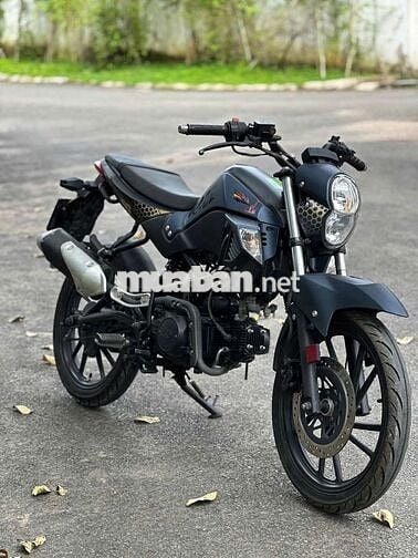 Xe 50 còn khá dẹp ru ae nao thi hót về dùm e
