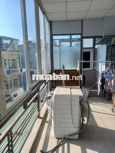 Nguyên căn sân vườn, hẽm xe hơi, 240m2