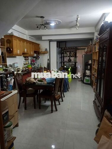 Nguyên căn sân vườn, hẽm xe hơi, 240m2