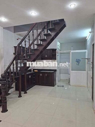 CHO THUÊ NHÀ HẺM THÔNG THOÁNG ĐẸP QUANG TRUNG P10 GÒ VẤP