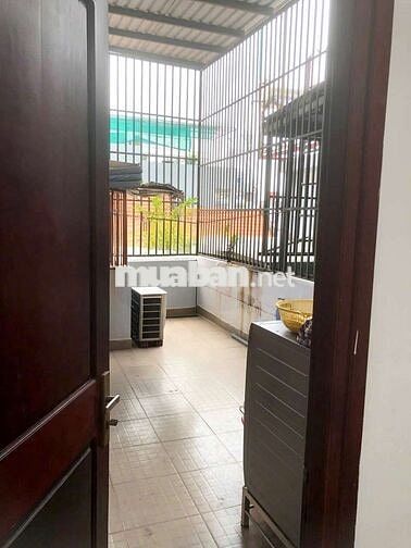 Cho thuê nhà 3PN 3WC P15 Tân Bình