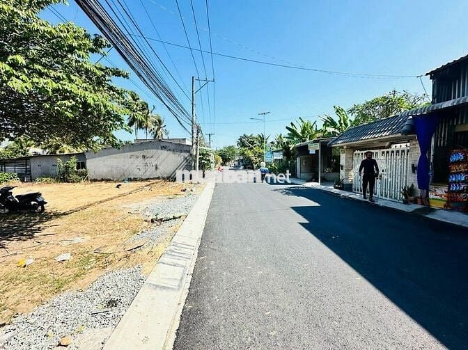 Bán đất gần KCN Tân Kim - 6 x 21m full thổ - 700Tr - Sổ riêng - MT 6m